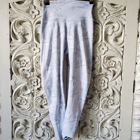 P'tula desaree white legging in tropical print - Picture 10 of 16